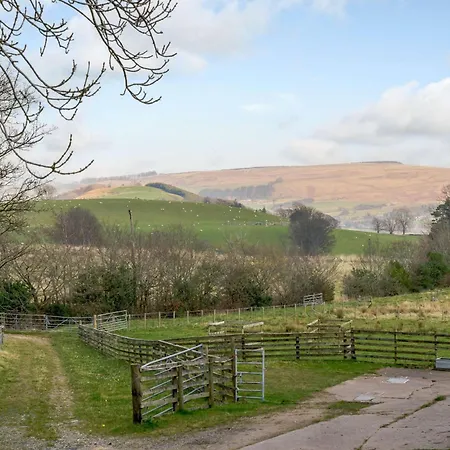 בית נופש 3 Bed In Sz318