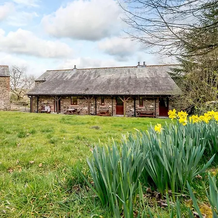 3 Bed In Sz318 * Watermillock