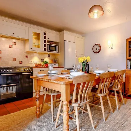 3 Bed In Penrith Oc-sz318 Vakantiehuis