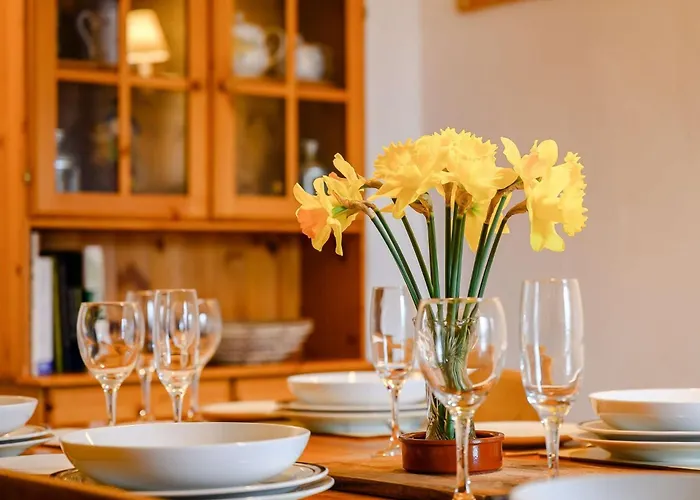 3 Bed In Penrith Oc-sz318